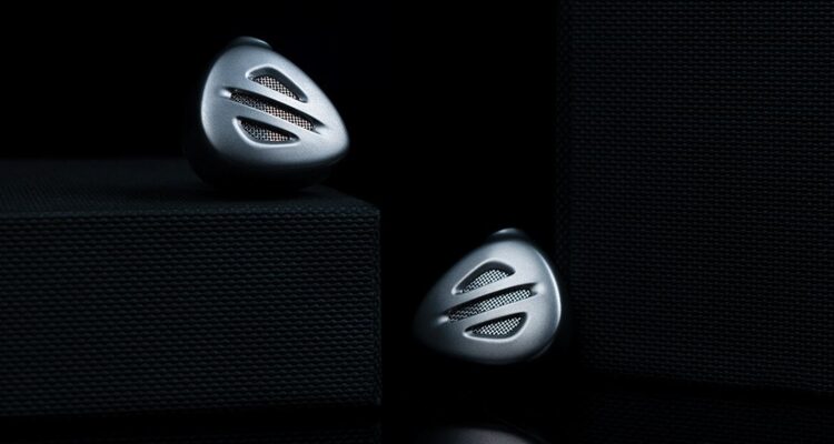 FiiO FH9 Hybrid Flagship