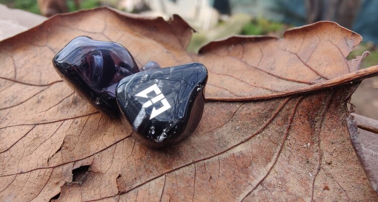 TRI Meteor Earphone Review