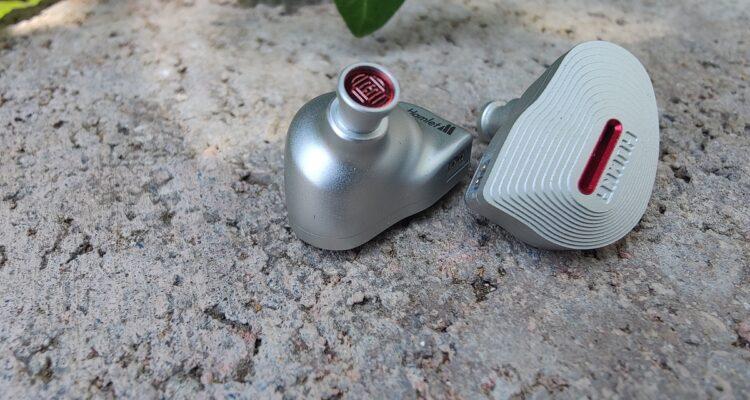 Humka Hamlet M Review 11