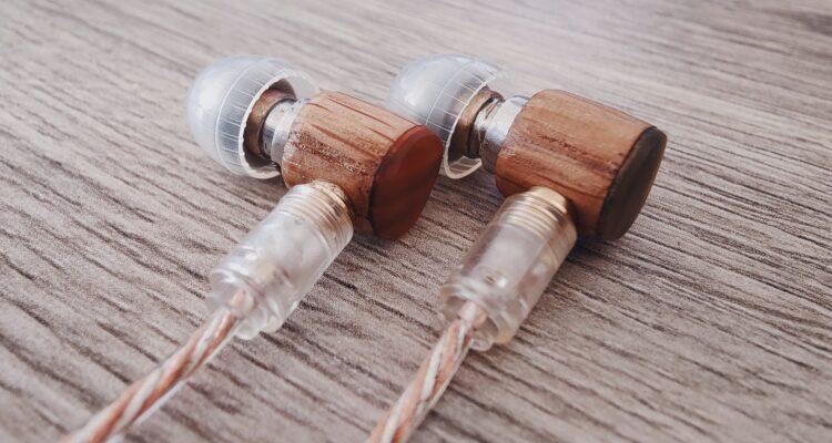 Yamaha EPH 100 teardown shell and sound mod 14