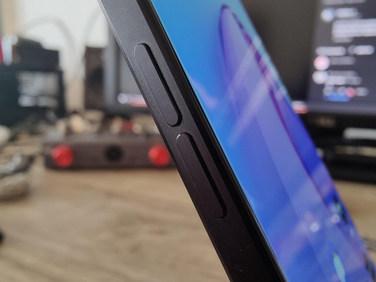 Oppo Reno 8 Pro 5G First Impressions: Dressed to Impress