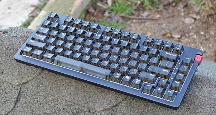 FiiO KB3 HiFi Mechanical Keyboard Review