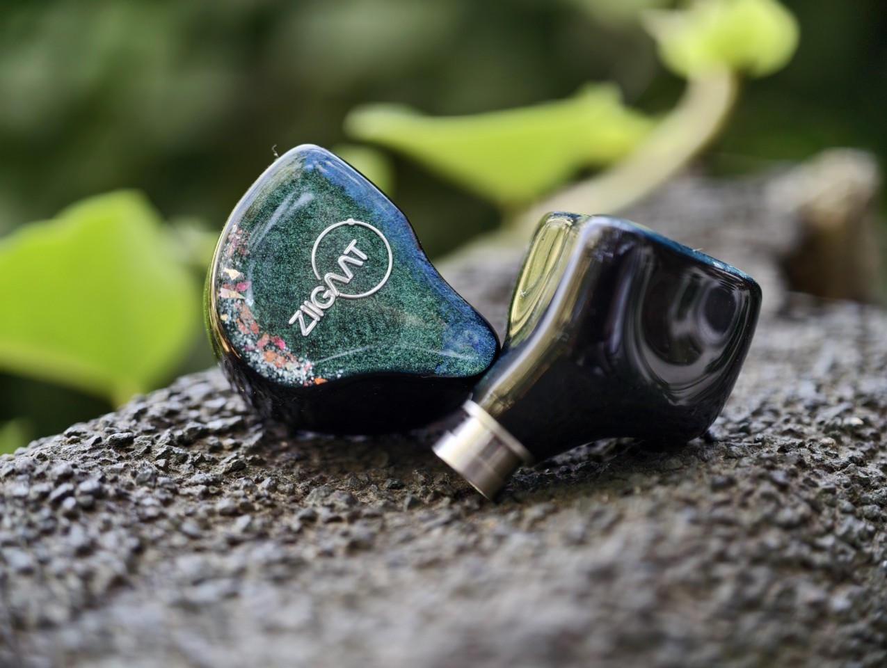 ZiiGaat Luna Review 116 ZiiGaat Luna Review